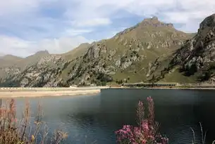 易华录数据湖，机遇与挑战并存的数据管理新篇章，易华录数据湖很难实现