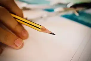 社区药房半年工作总结，回顾与展望，社区药房半年工作总结怎么写