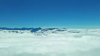 云与云之间的差异，探索云计算世界的多样性，云和云的关系
