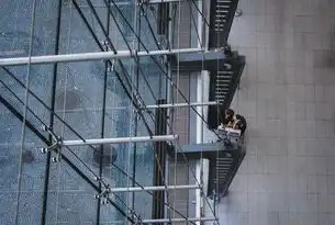 关于数据仓库的叙述中，不正确的选项分析，关于数据仓库的说法