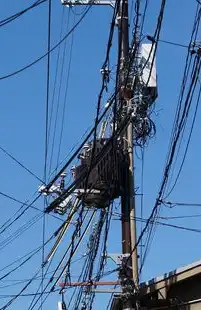 可自动伸缩的电线插座的潜在风险与安全性分析，可自动伸缩的电线插座安全吗为什么会跳闸