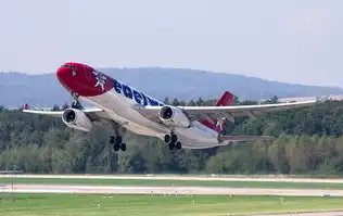 中国航空枢纽，引领全球航空业发展的璀璨明珠，中国吞吐量前20的机场及吞吐量