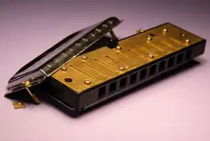 自动伸缩收线器的结构及工作原理，自动伸缩收线器结构原理图解大全