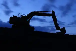 数据重构历史，基于机器学习的泰坦尼克号乘客生存率预测与社会分层研究，泰坦尼克号数据挖掘分析报告