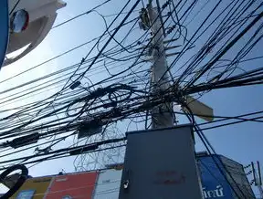双生树与单核计算机，分布式与集中式版本控制的底层逻辑差异解析，分布式和集中式的特点
