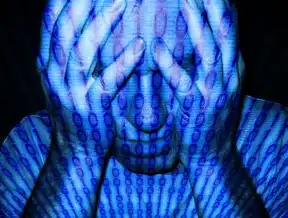 电脑桌面上的文件到底存在哪个盘？全面解析存储原理与常见误区，电脑桌面上的文件属于哪个盘