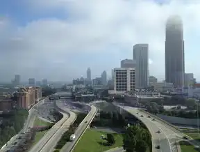 深圳，一座城市的多维进化论—解码中国式现代化样本的深圳实践，深圳关键词排名