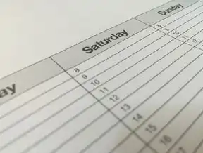 数据库世界的双面镜，表与视图的底层逻辑与应用哲学，数据库视图和表的区别在哪