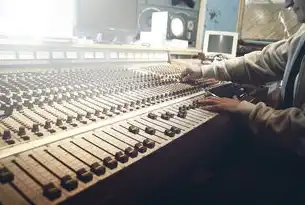 高可用集群与负载均衡集群，构建企业级分布式系统的双引擎驱动，高可用集群和负载均衡集群区别