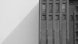 企业官网服务器搭建全攻略，从架构设计到运维优化的实战手册，如何建立企业官网服务器连接