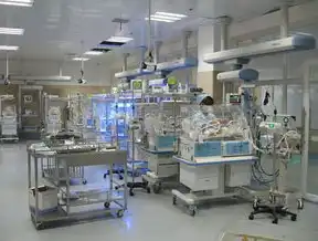 解构与重构，数据库仓库系统的三层架构演进与实战解析，数据仓库的三层数据结构?