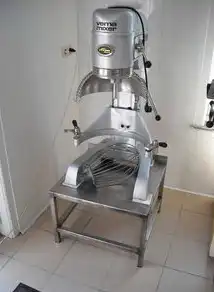 智能电动伸缩门自动装置，技术演进与多场景应用解析