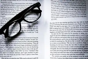 数据挖掘工程师必备的编程语言指南，Python、R、SQL与C+的实战选择，数据挖掘需要学什么语言
