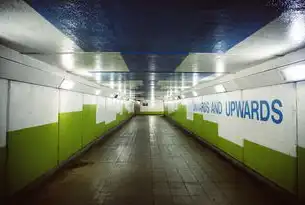 智能防护革命，自动收缩遮雨棚的十大创新功能与应用场景全解析，自动收缩雨棚怎么安装?