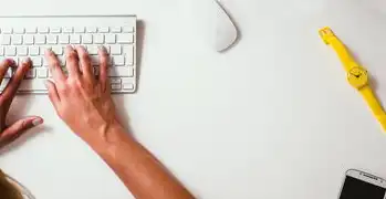 VMware虚拟化深度优化指南，高效清理残留文件与系统加速方案，高美男出现